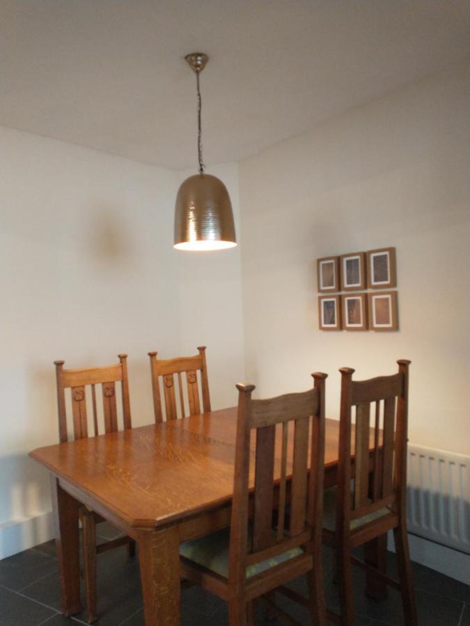 Spacious 2-Bed Apartment In Ruthin Eksteriør billede